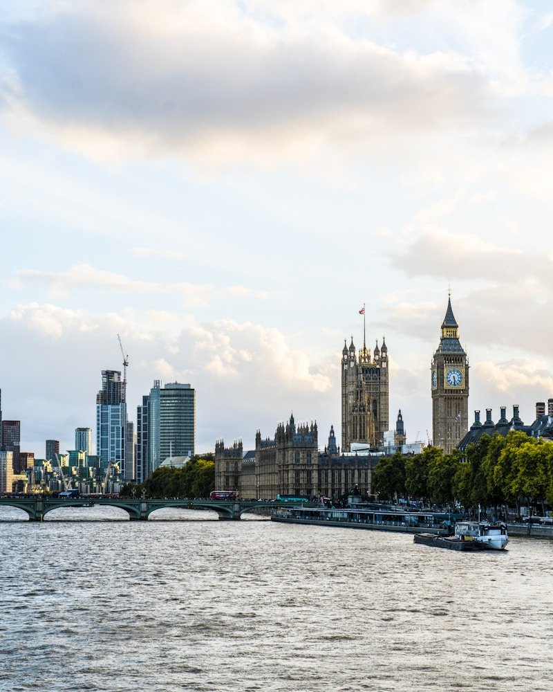 About AssignmentWritersUk academic support team in UK